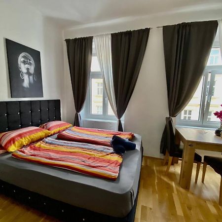 Deluxe Studio In Josefstaedter Strasse Area Apartment Vienna Exterior photo